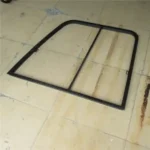 HITACHI EX270-5 marco de cristal de la puerta izquierda